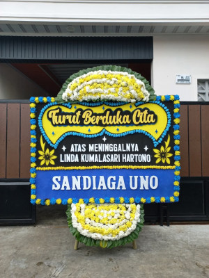 Papan Bunga Duka di Muara Pawan